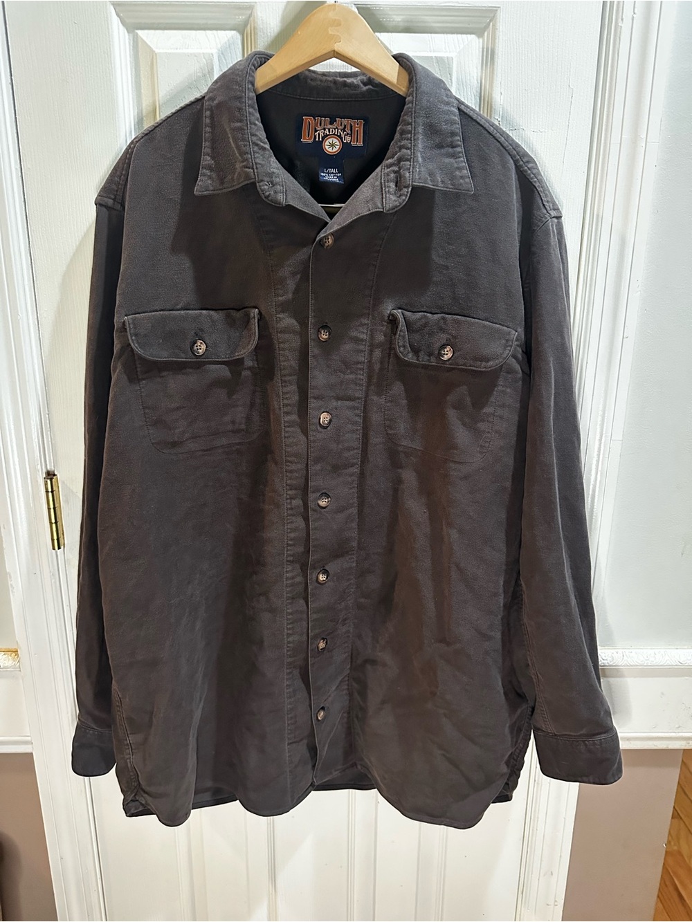 Duluth Trading Charcoal Gray Button Up Thick Soft Pockets Gorpcore L Tall